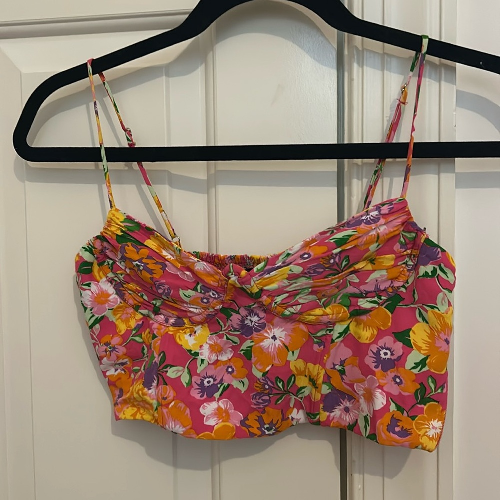 Zara top size small